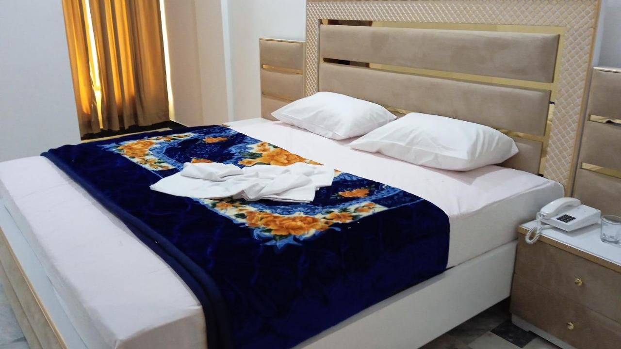 Hotel Flower Of Capital อิสลามาบัด ภายนอก รูปภาพ